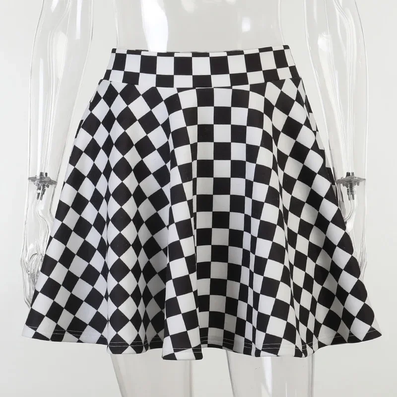 E-Girl Grunge Checkered Mini Skirt - 12