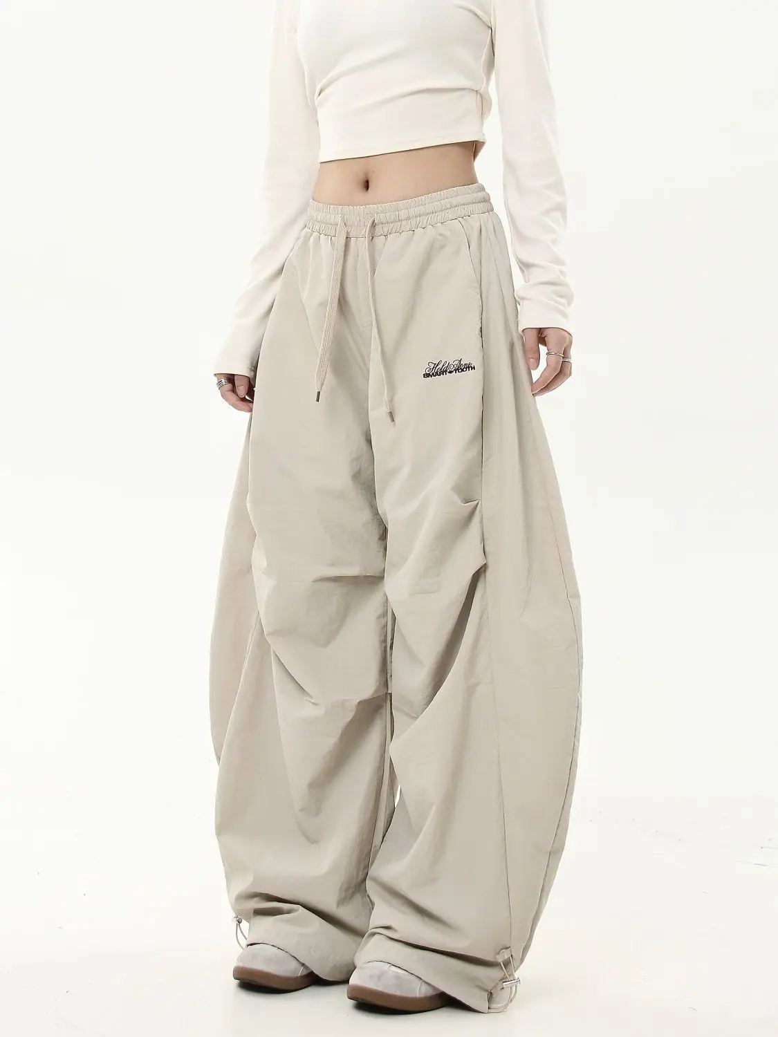 Minimalist Streetwear Baggy Cargo Pants - 10