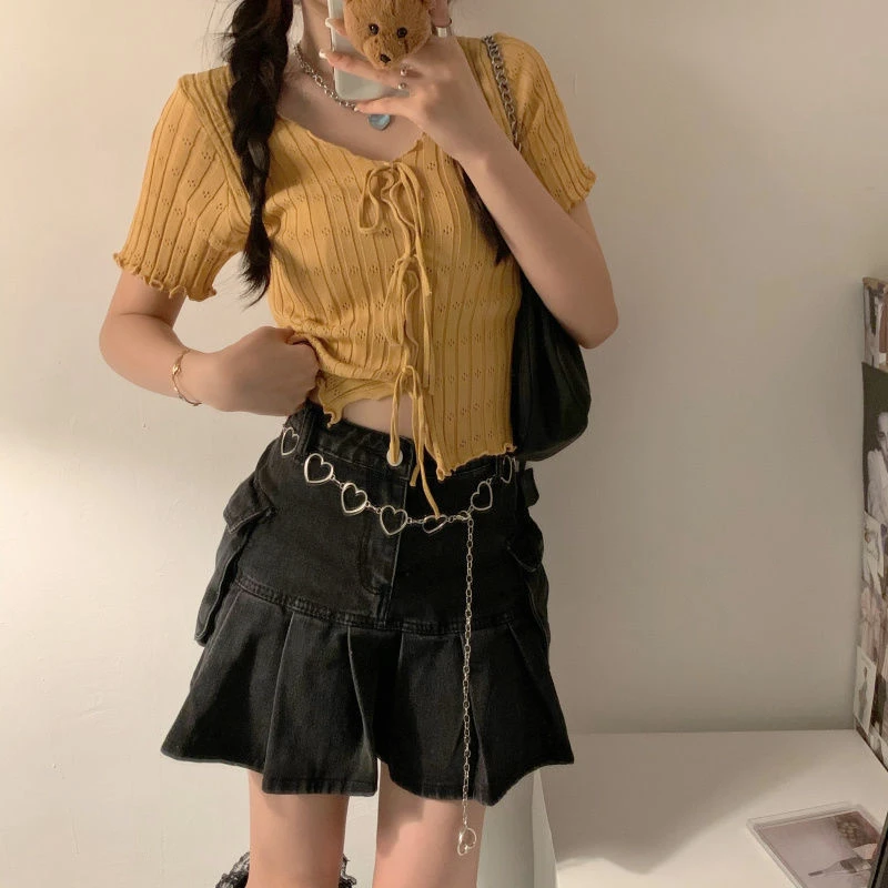 Dark Academia Lace-Up Ribbed Crop Top - 16