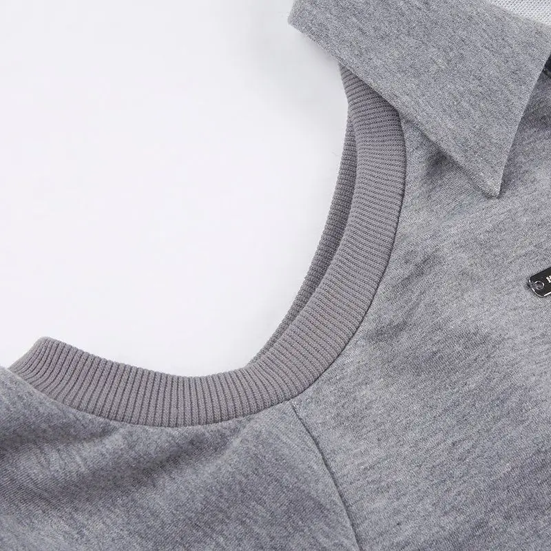 Grunge Streetwear Cold-Shoulder Crop Top Grunge Streetwear Cold-Shoulder Crop Top