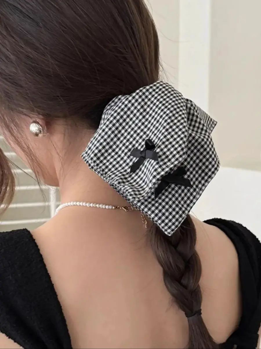 Vintage Academia Checkered Bow Scrunchie - 6
