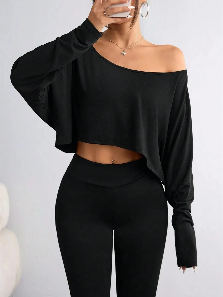 Y2K Minimalist Oversized Off-Shoulder Cropped Sweatshirt - 2