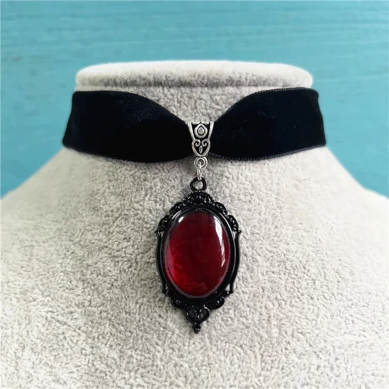 Gothic Vampire Cameo Pendant Velvet Choker - 1 Gothic Vampire Cameo Pendant Velvet Choker - 1